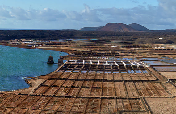 Potash companies commonly want to measure the density of brine without using a nuclear based technology.