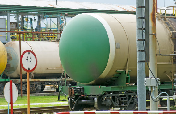 Our TUS FB107TL Transloader accurately monitors off loading from truck to rail car for hydrocarbon fluids such as condensate or light to heavy density crude oil.